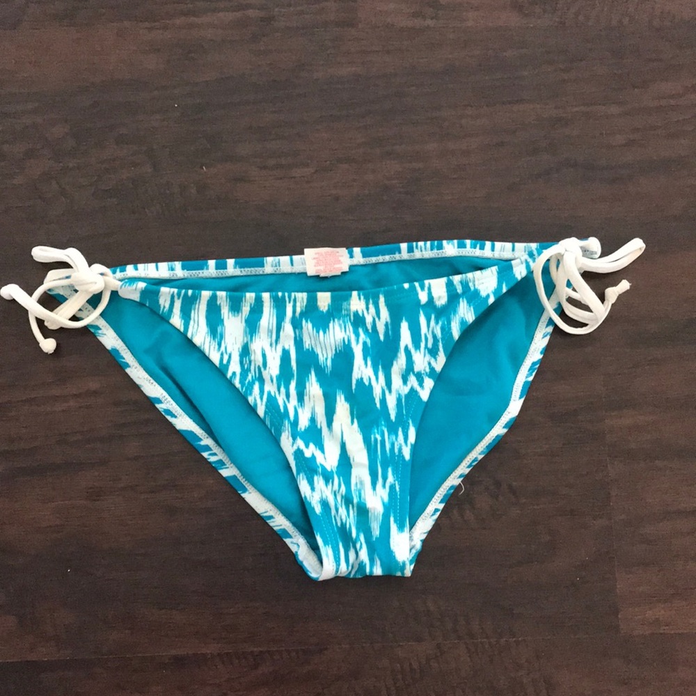 Xhilaration bikini bottoms